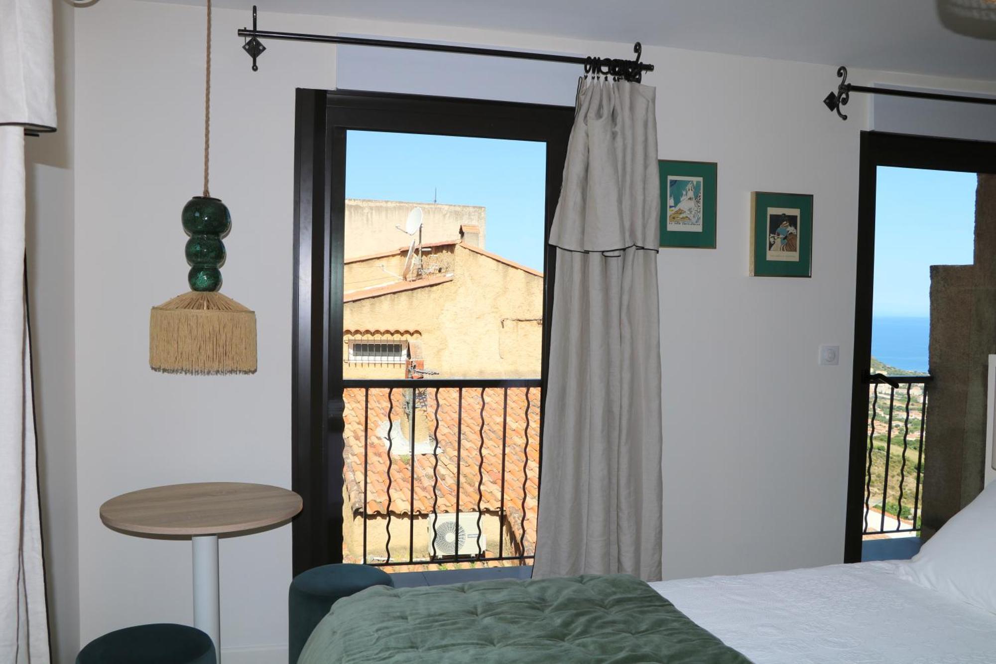 A Pasturella Hotel Monticello Buitenkant foto