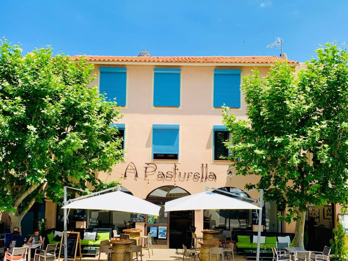 A Pasturella Hotel Monticello Buitenkant foto